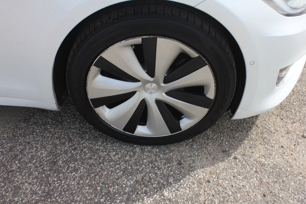 2021 Tesla Model S Image 50