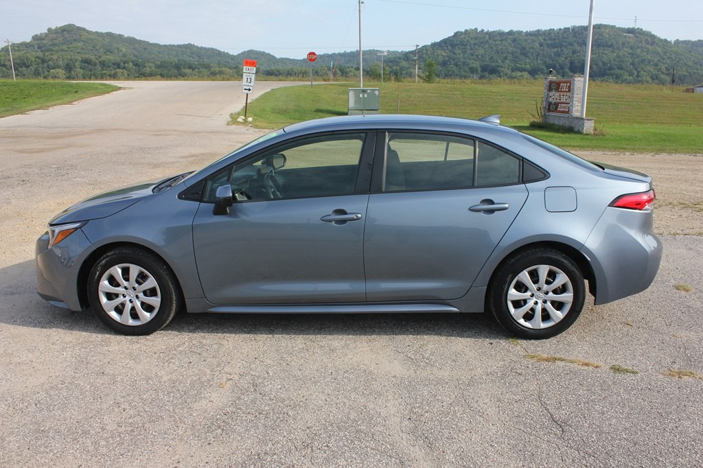 2023 Toyota Corolla Image 8
