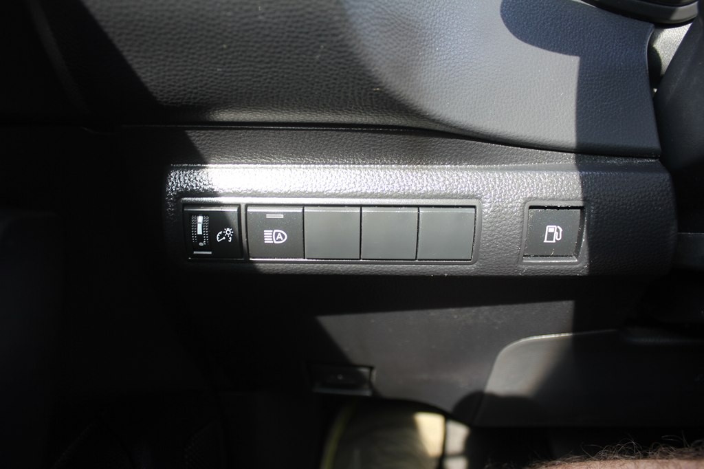 2023 Toyota Corolla Image 16