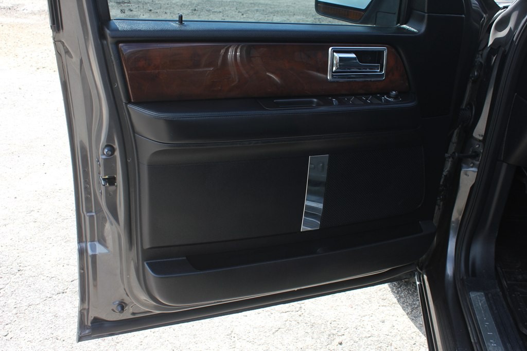 2017 Lincoln Navigator Image 26