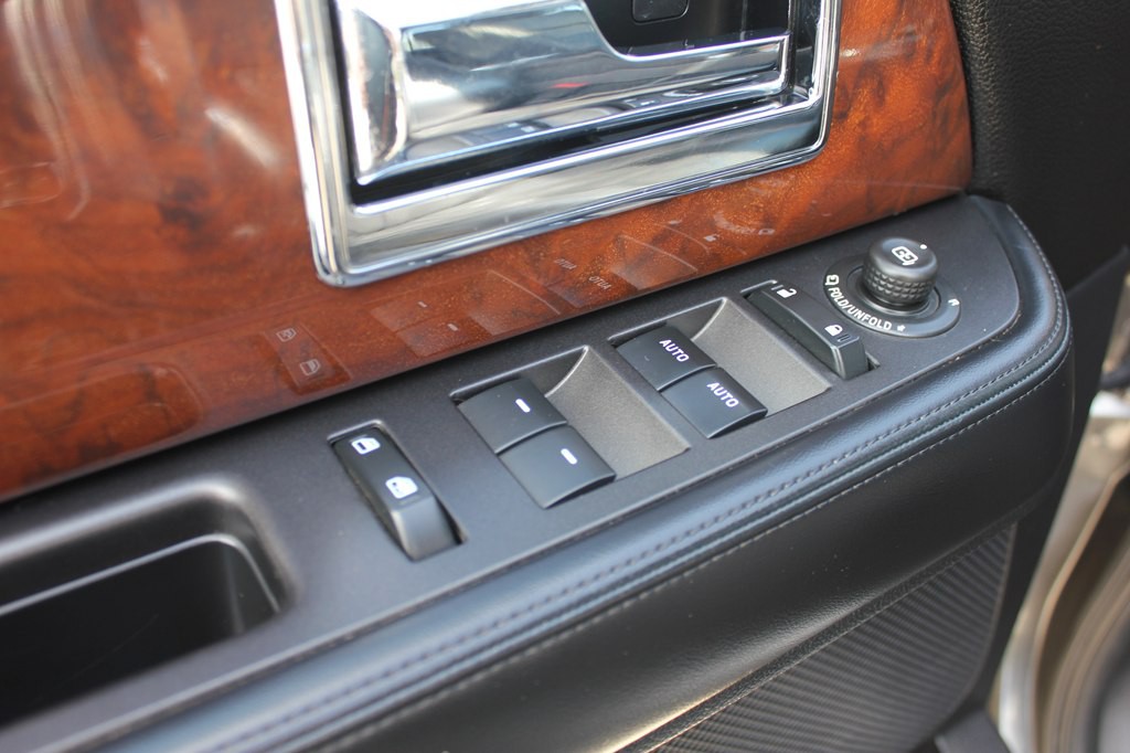 2017 Lincoln Navigator Image 27