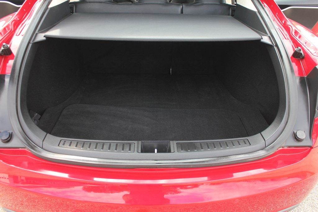 2015 Tesla Model S Image 41