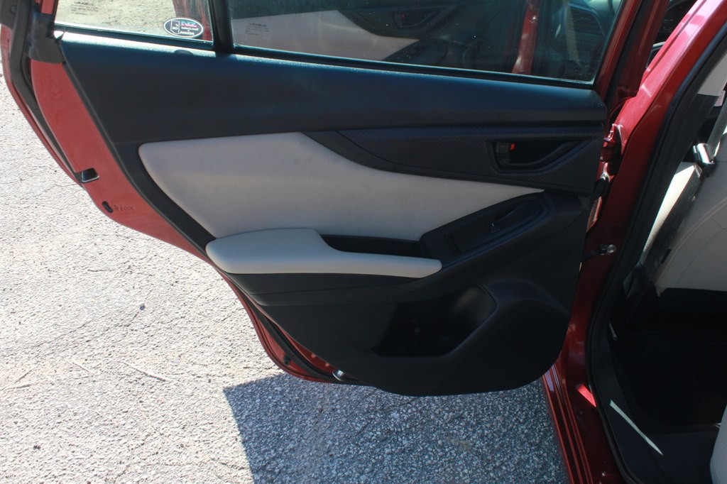 2018 Subaru Impreza Image 38