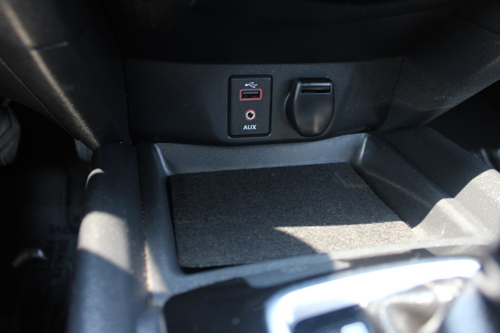 2017 Nissan Rogue Image 21