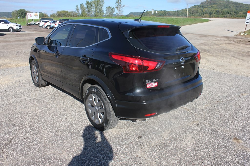 2019 Nissan Rogue Image 7