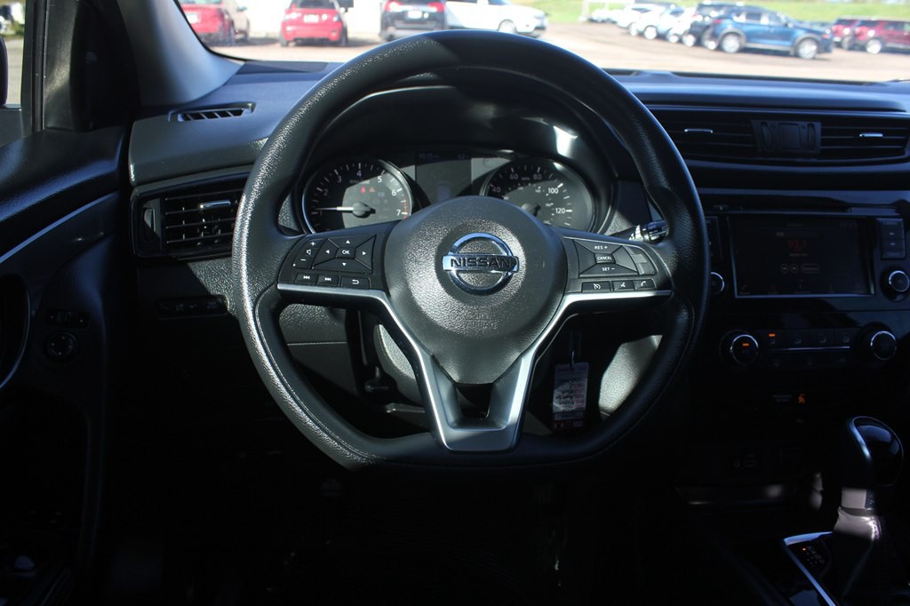 2019 Nissan Rogue Image 10