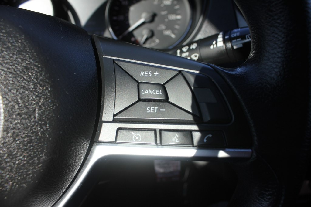 2019 Nissan Rogue Image 13
