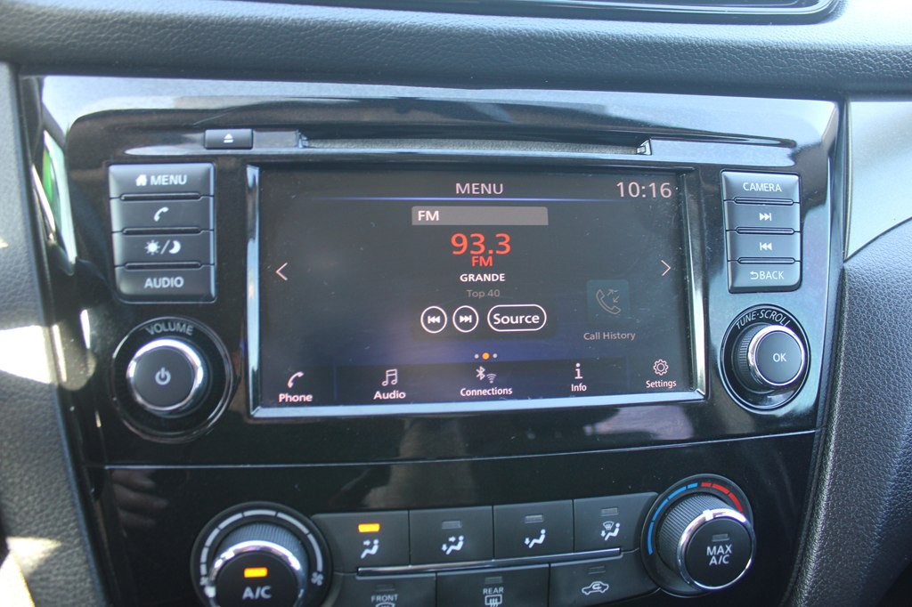 2019 Nissan Rogue Image 17