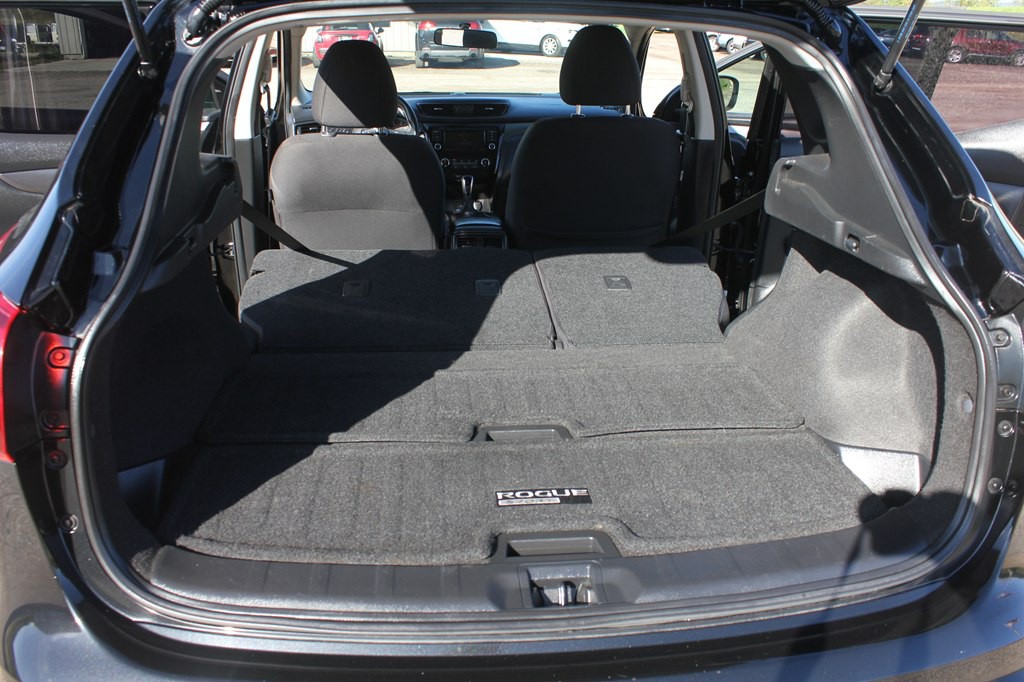 2019 Nissan Rogue Image 42