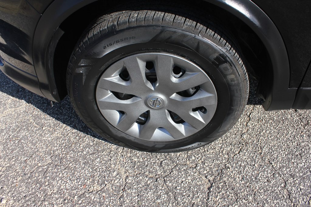 2019 Nissan Rogue Image 70