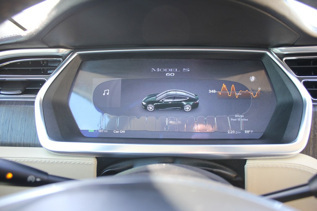 2013 Tesla Model S Image 11