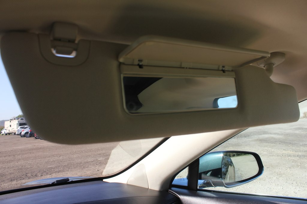 2013 Tesla Model S Image 24