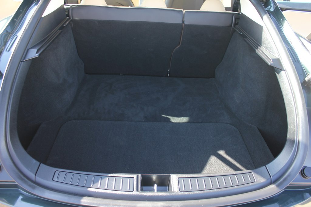 2013 Tesla Model S Image 40