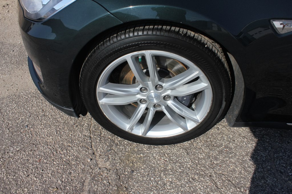2013 Tesla Model S Image 52