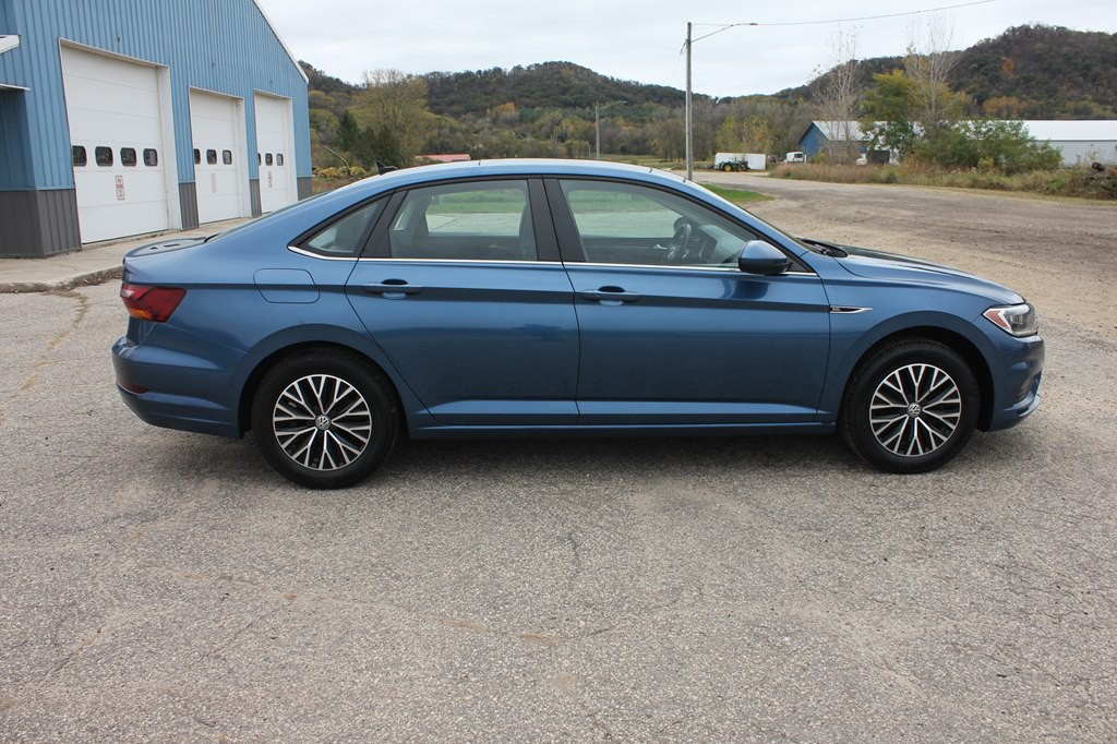 2019 Volkswagen Jetta Image 4