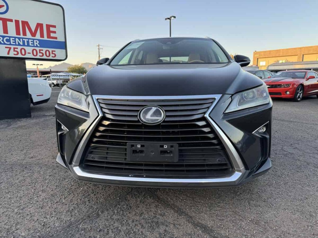 2017 Lexus RX 450h Image 2