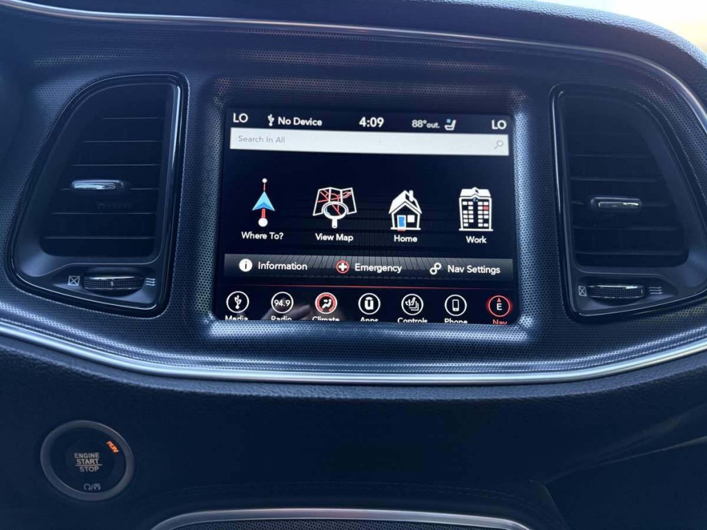 2018 Dodge Challenger Image 16