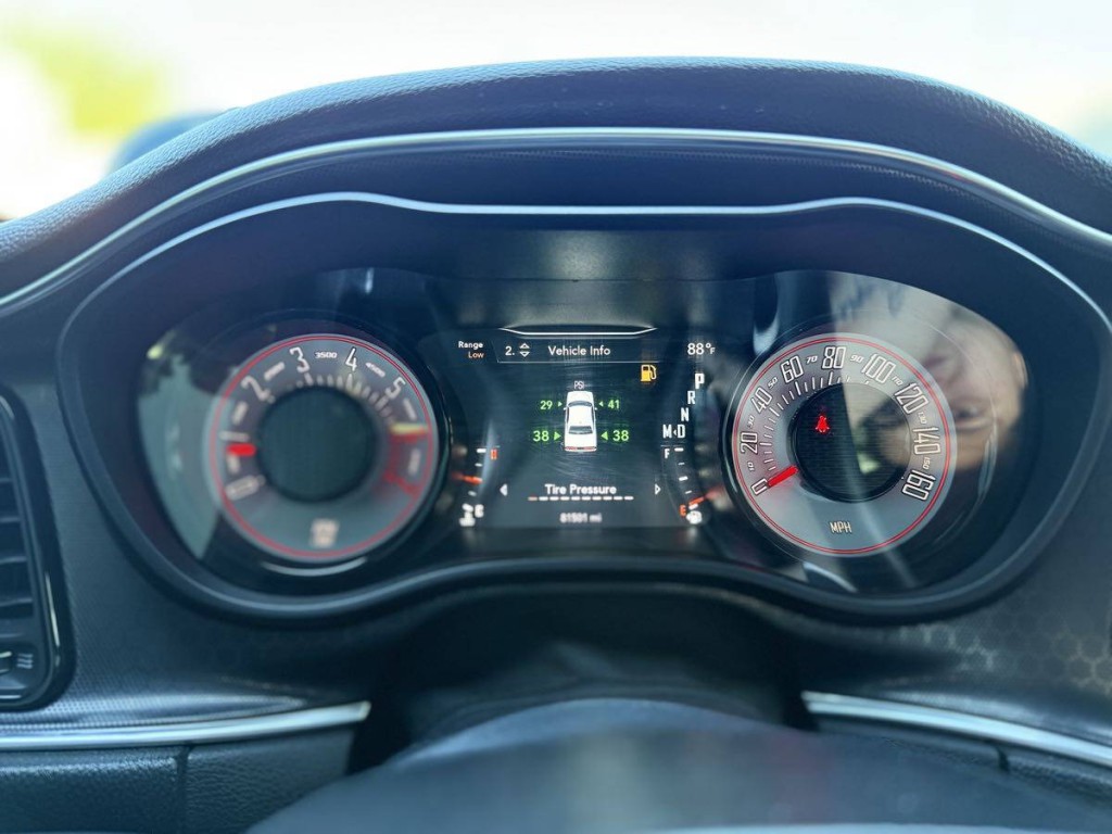 2018 Dodge Challenger Image 21