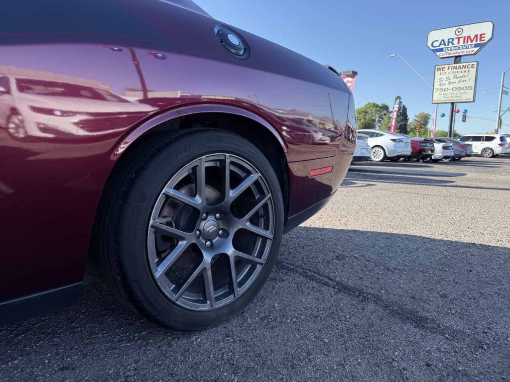 2018 Dodge Challenger Image 23