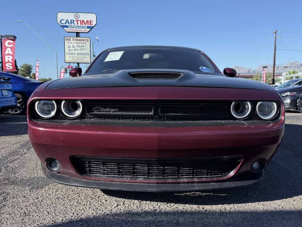 2018 Dodge Challenger Image 3