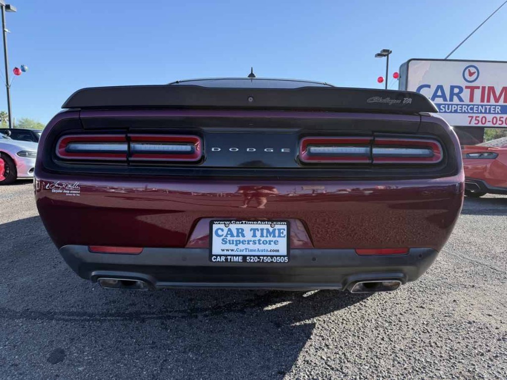 2018 Dodge Challenger Image 6