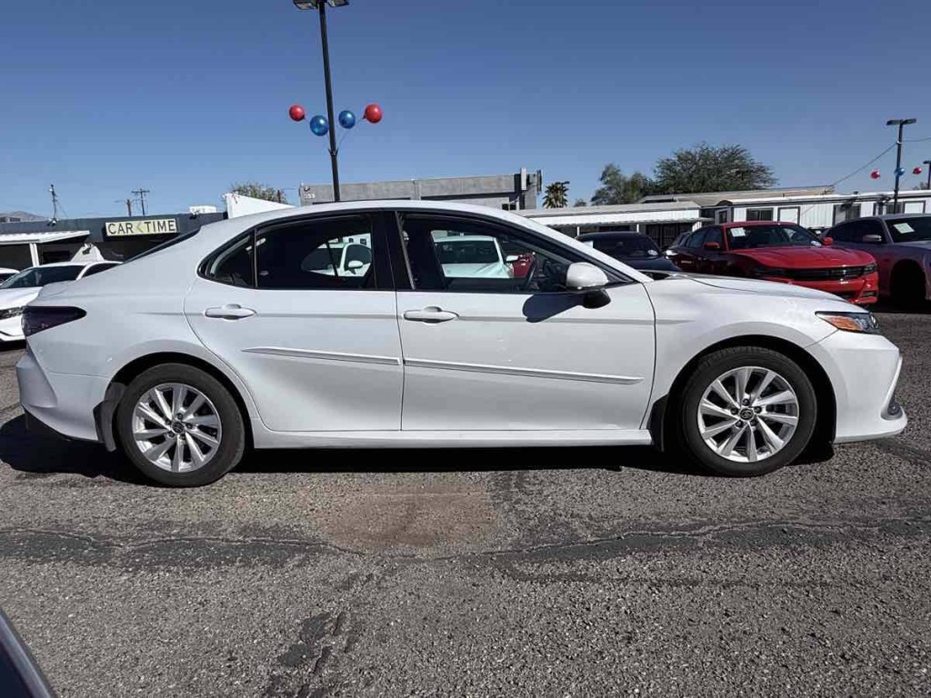 2024 Toyota Camry Image 8