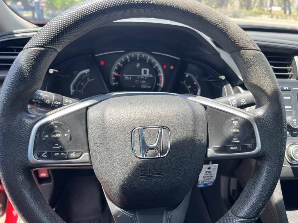 2017 Honda Civic Image 7