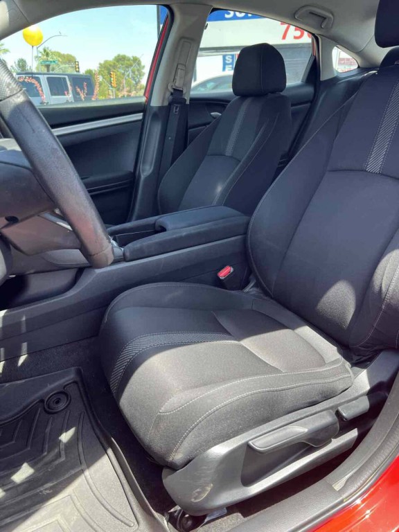 2017 Honda Civic Image 12