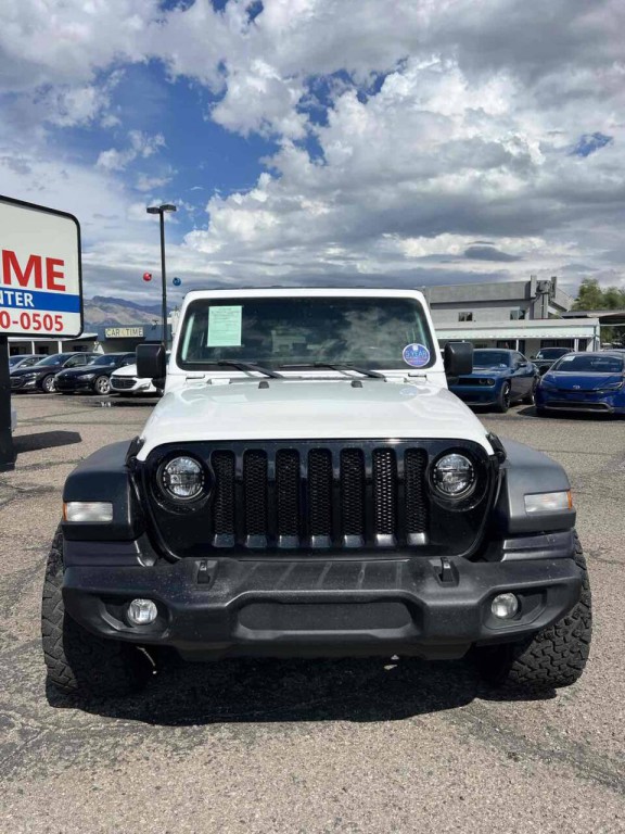 2018 Jeep Wrangler Unlimited Image 2