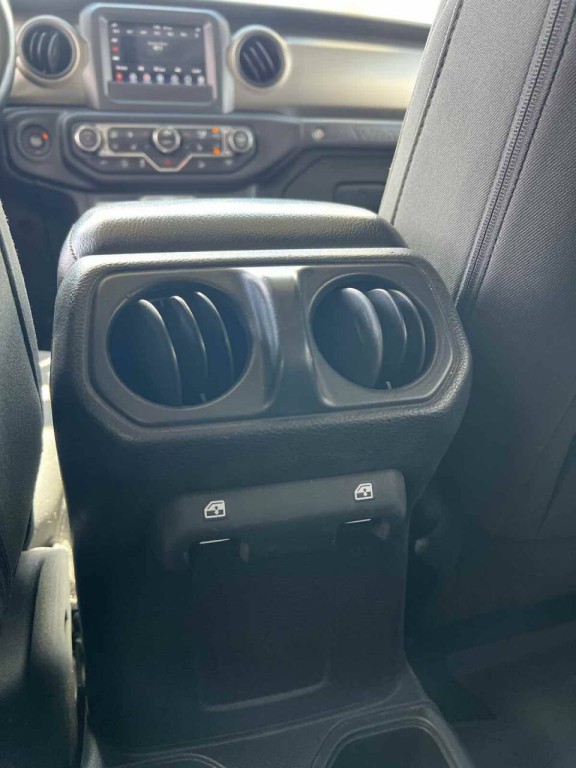 2018 Jeep Wrangler Unlimited Image 20
