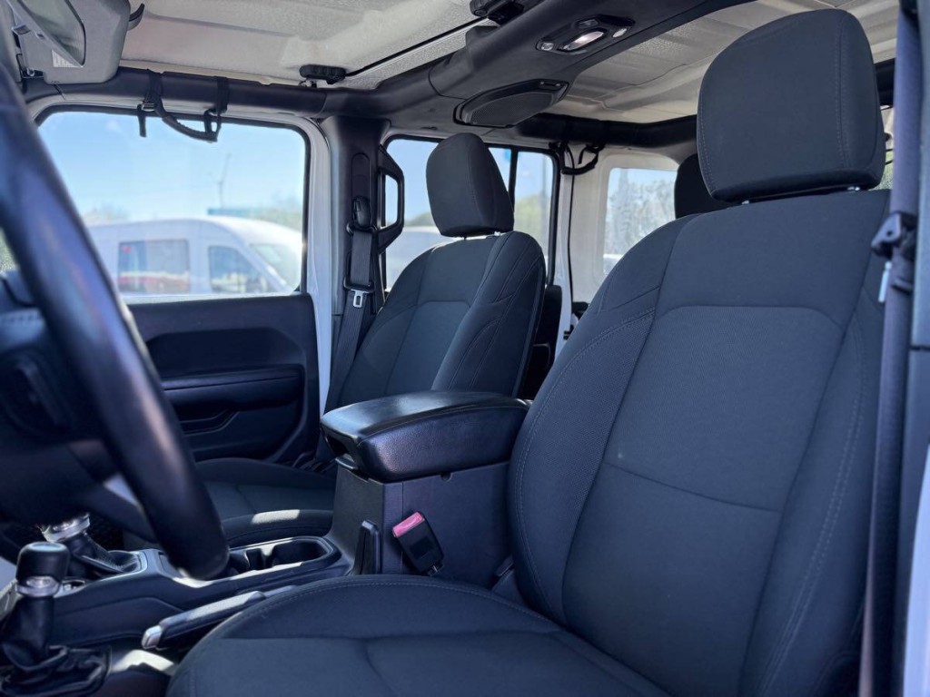 2018 Jeep Wrangler Unlimited Image 12