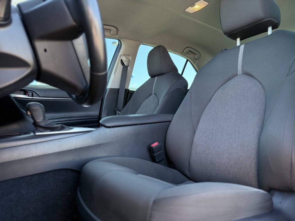 2022 Toyota Camry Image 13