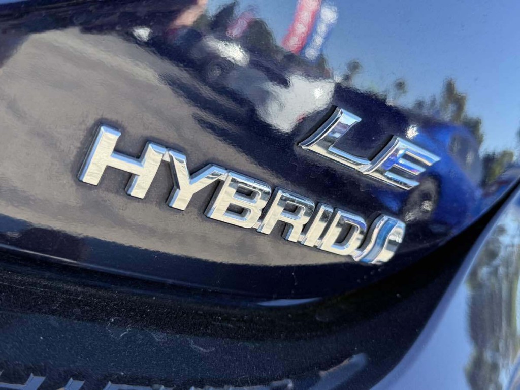 2022 Toyota Camry Image 12