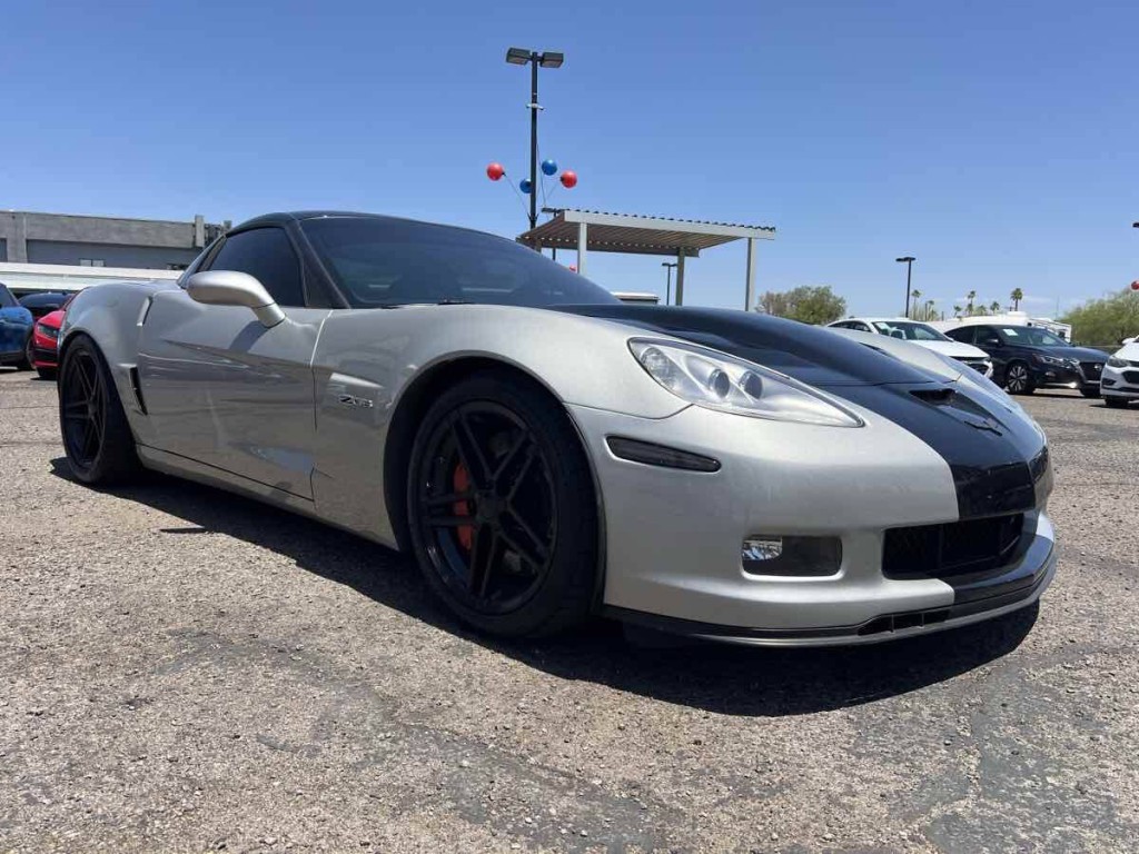2007 Chevrolet Corvette Image 3