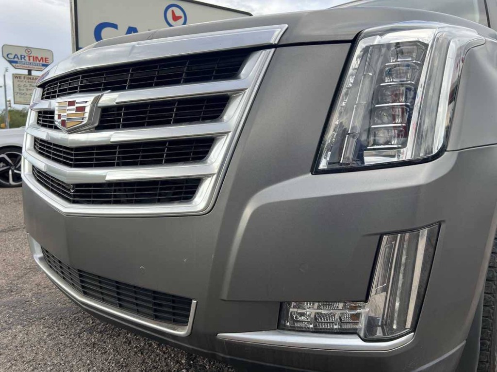 2015 Cadillac Escalade Image 5