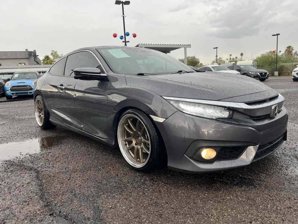 2017 Honda Civic Image 3