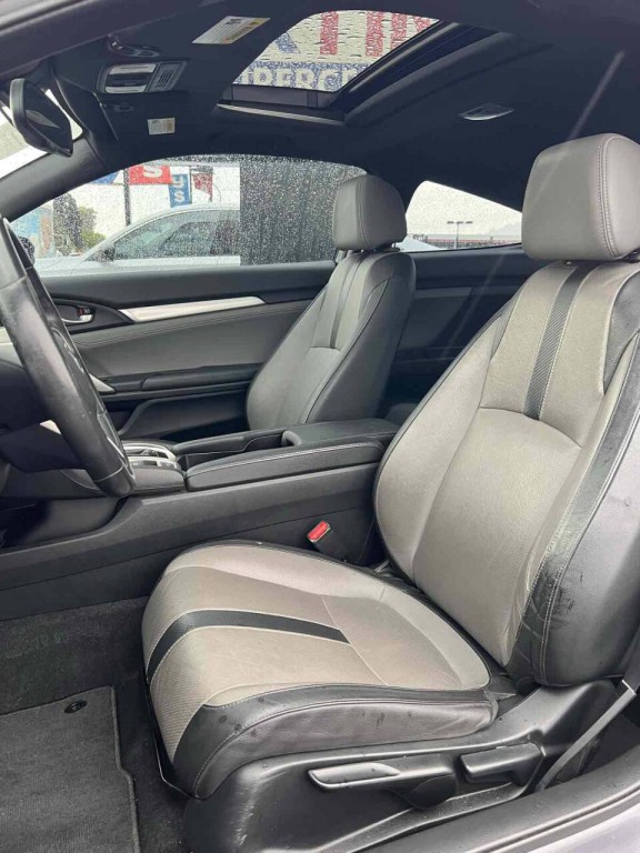 2017 Honda Civic Image 20