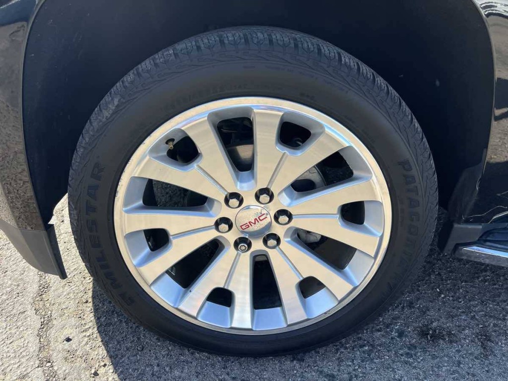 2018 GMC Yukon Image 6
