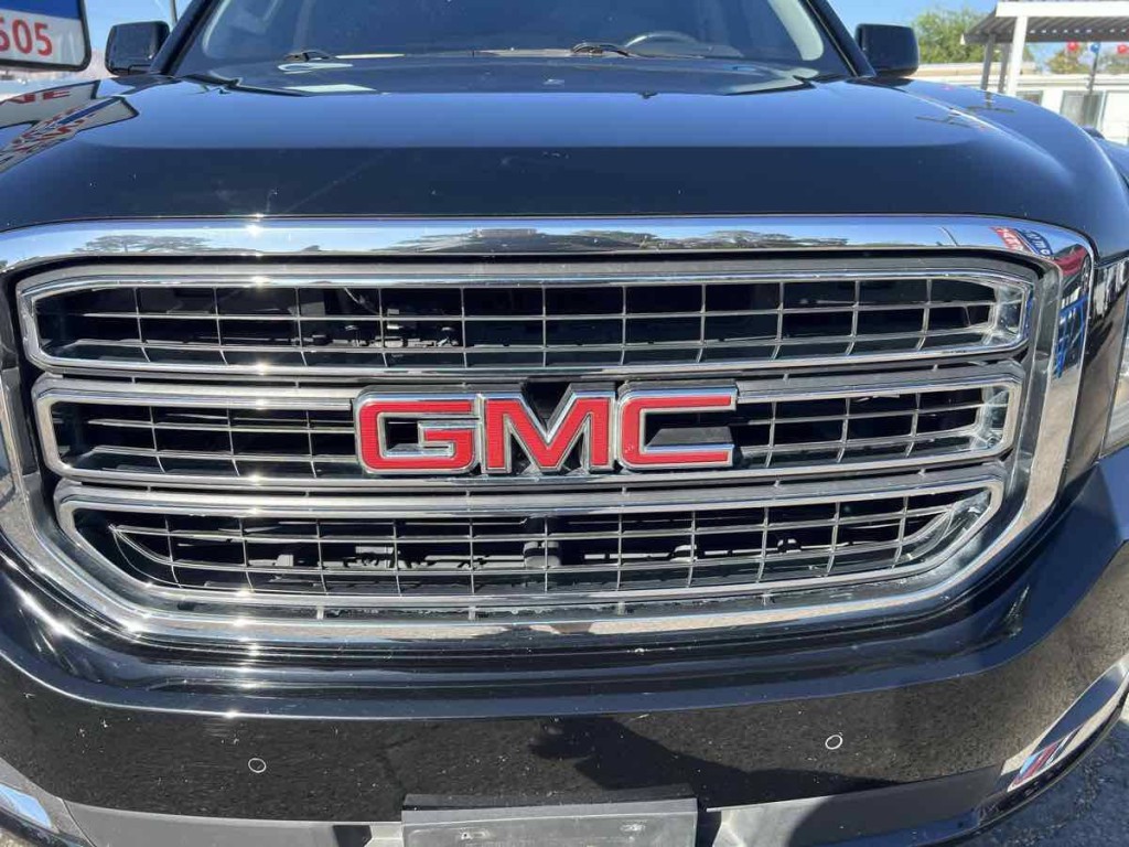 2018 GMC Yukon Image 8