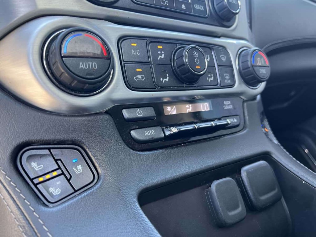 2018 GMC Yukon Image 16
