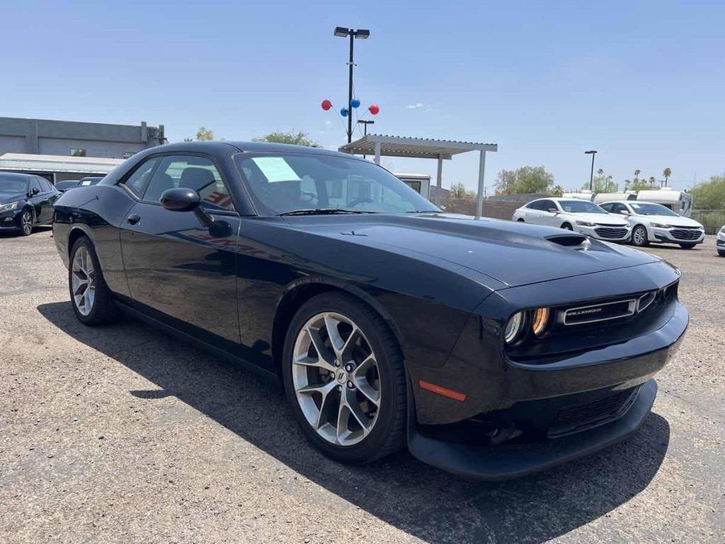 2022 Dodge Challenger Image 3