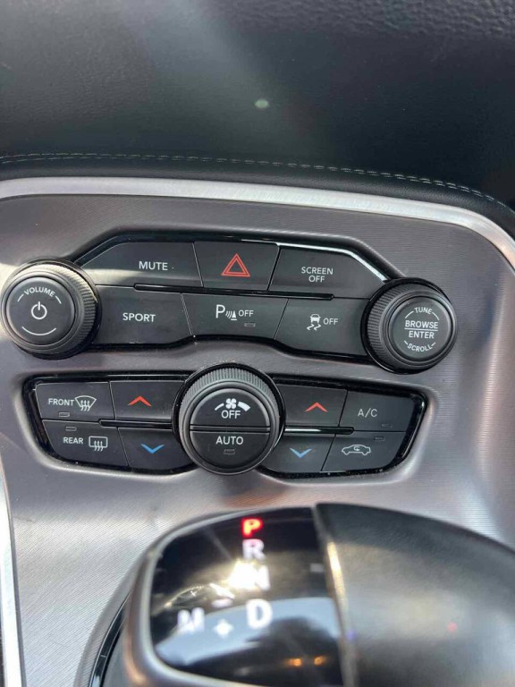 2022 Dodge Challenger Image 11