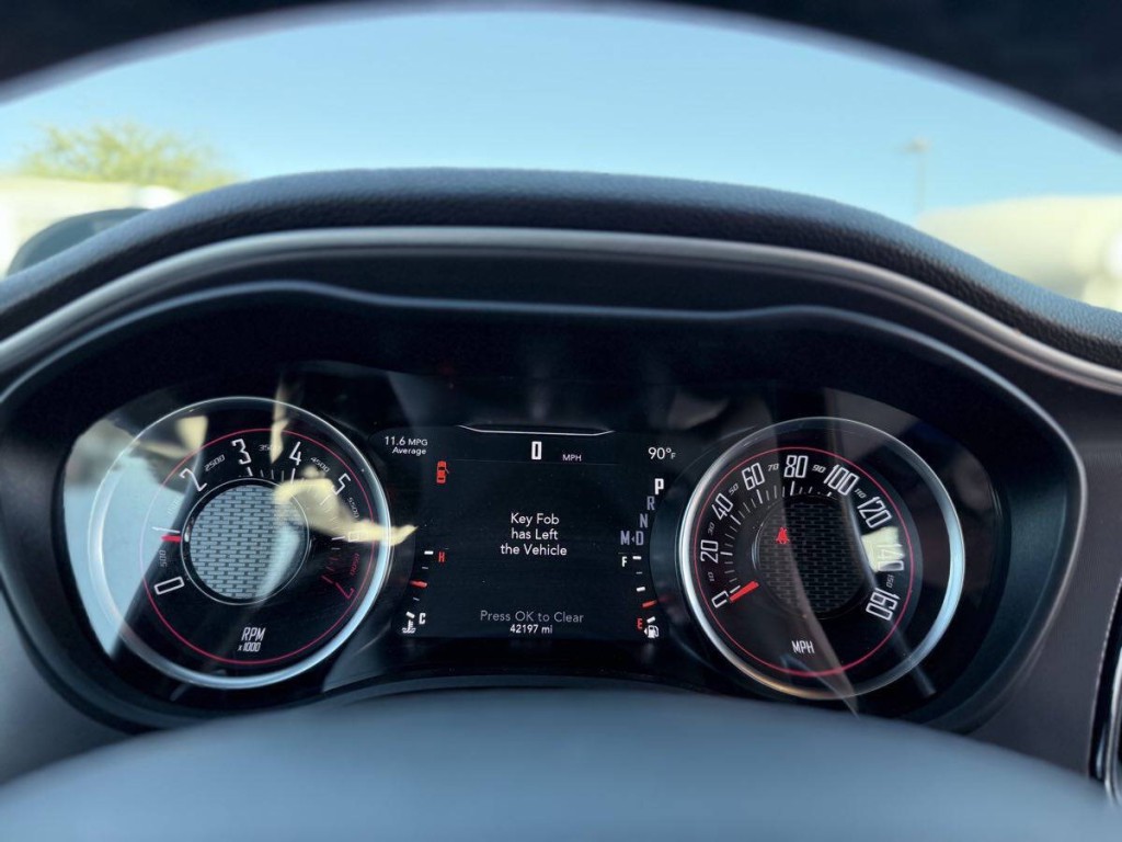 2022 Dodge Challenger Image 14