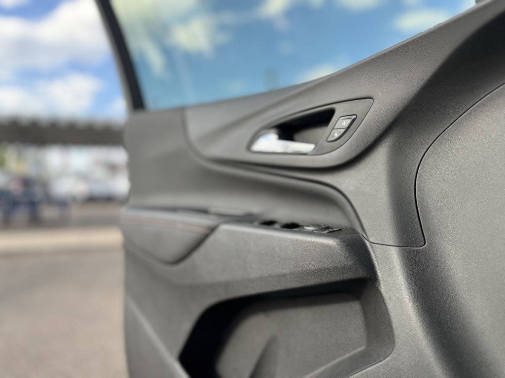 2024 Chevrolet Equinox Image 20