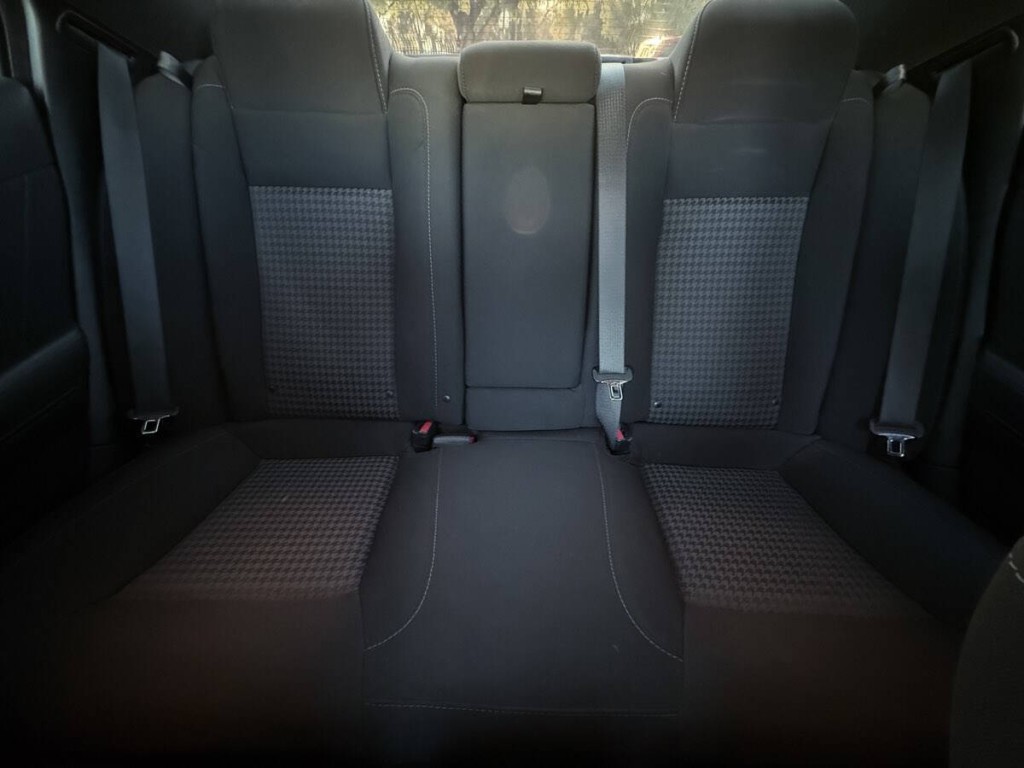 2020 Dodge Charger Image 22