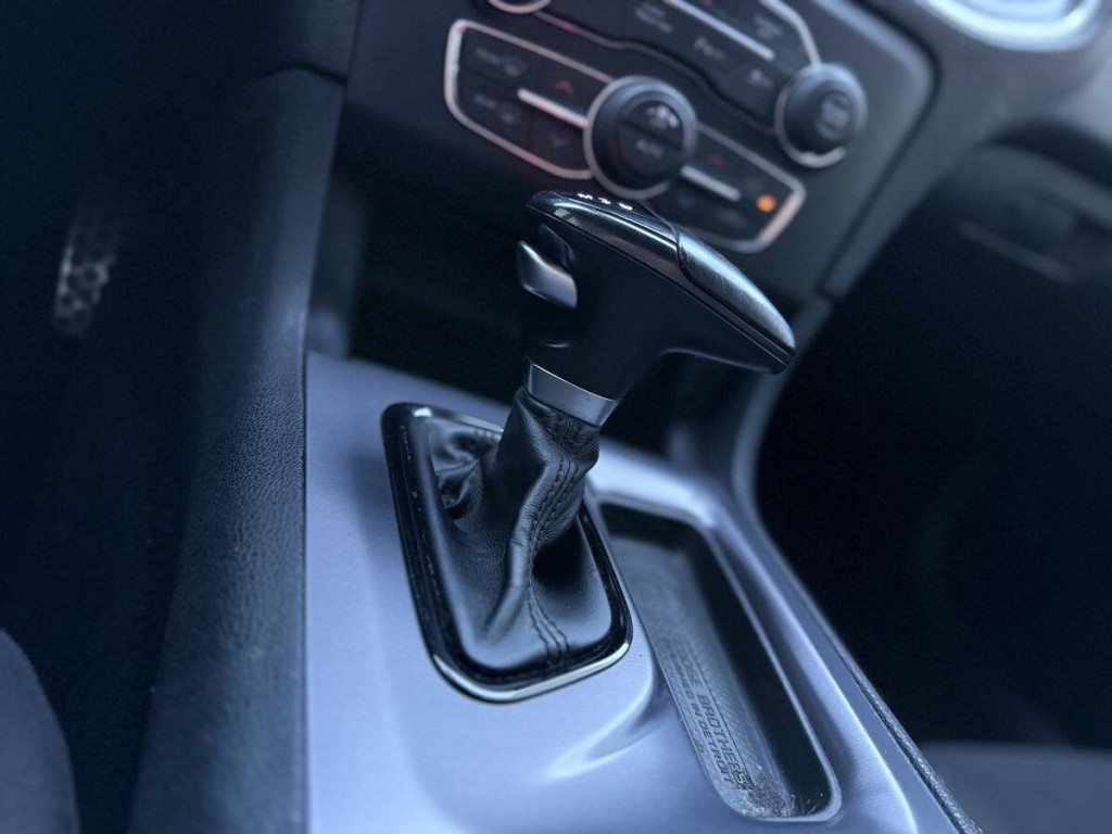 2020 Dodge Charger Image 20