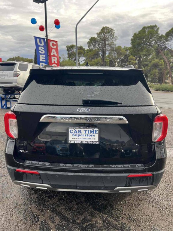 2023 Ford Explorer Image 4