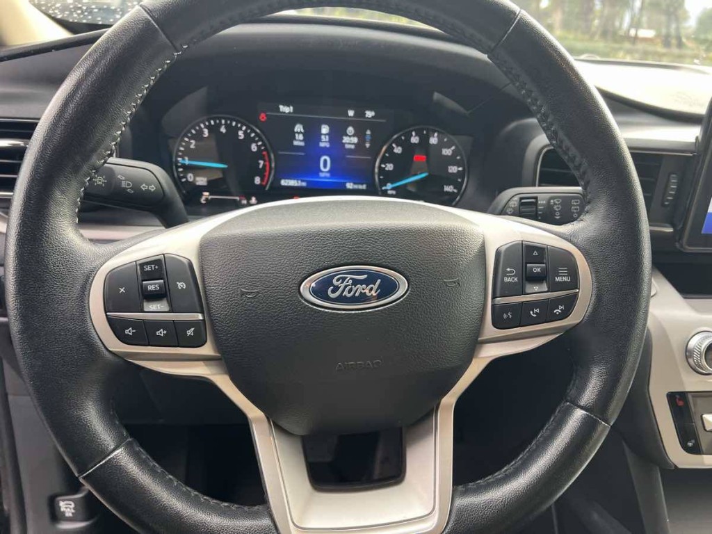 2023 Ford Explorer Image 9