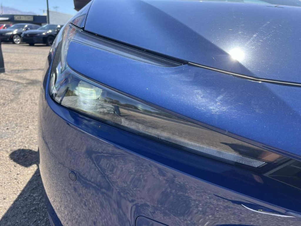 2023 Toyota Prius Image 8