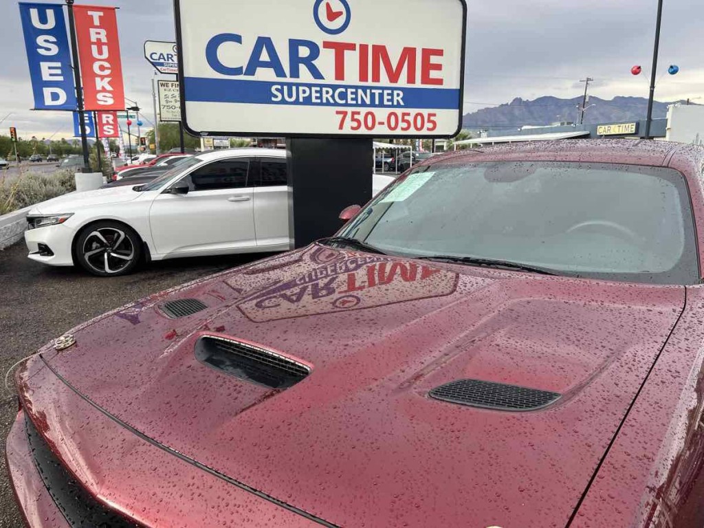 2022 Dodge Challenger Image 8